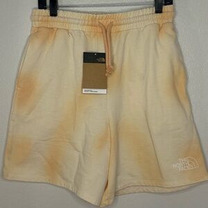 NWT The North Face Tie Dye Women’s Medium Apricot Orange Shorts